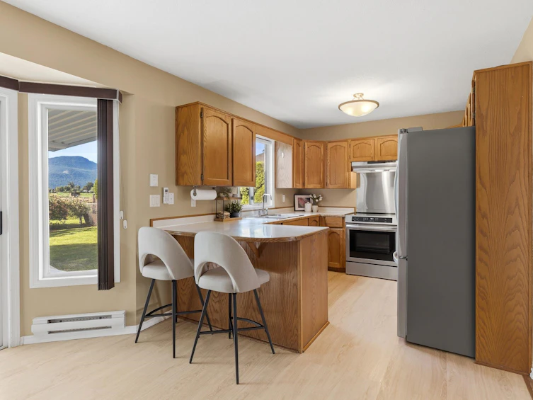 45260 Bluejay Avenue, Chilliwack, BC, V2R 2V2 - 10