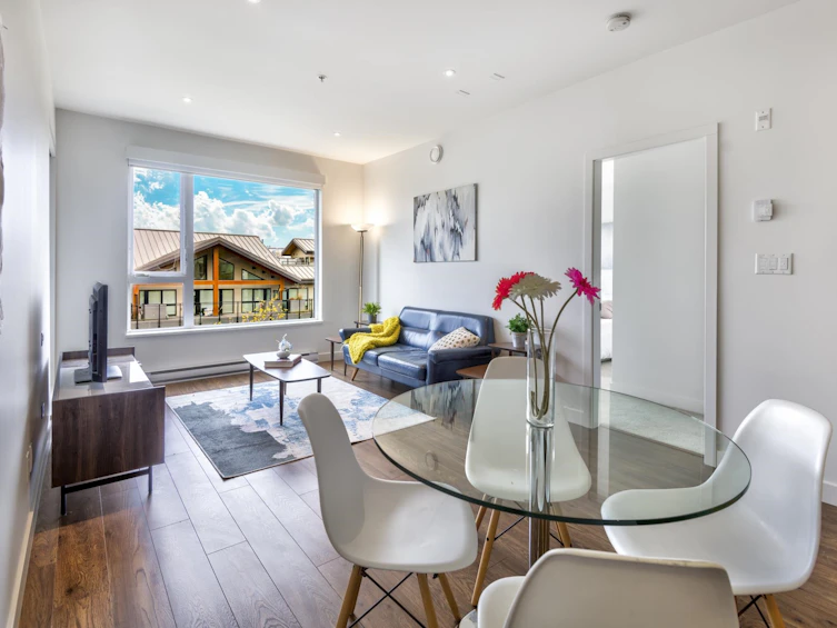 402-1061 Marine Drive, North Vancouver, BC, V7P 1S6 - 8