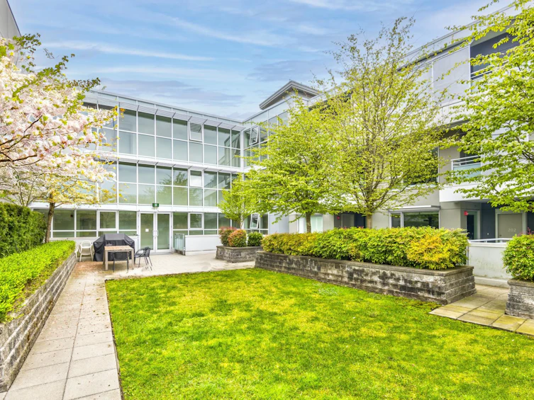 402-1061 Marine Drive, North Vancouver, BC, V7P 1S6 - 28