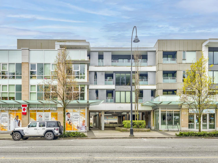 402-1061 Marine Drive, North Vancouver, BC, V7P 1S6 - 32