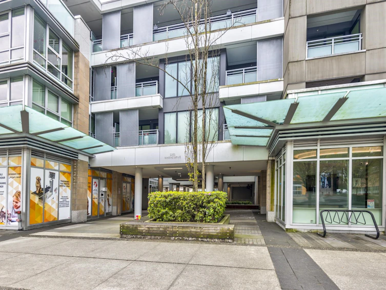 402-1061 Marine Drive, North Vancouver, BC, V7P 1S6 - 33