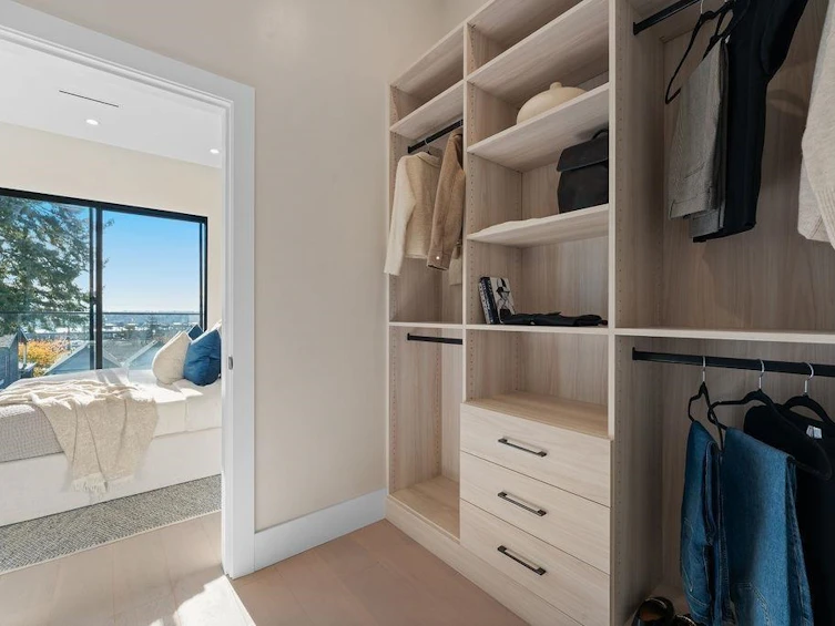 504 E 5th Street, North Vancouver, BC, V7L 1M4 - 25