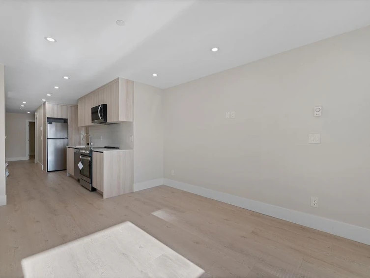 504 E 5th Street, North Vancouver, BC, V7L 1M4 - 34