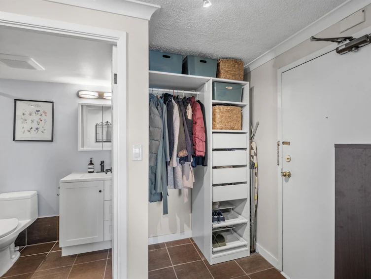 1205-110 W 4th Street, North Vancouver, BC, V7M 3H3 - 18