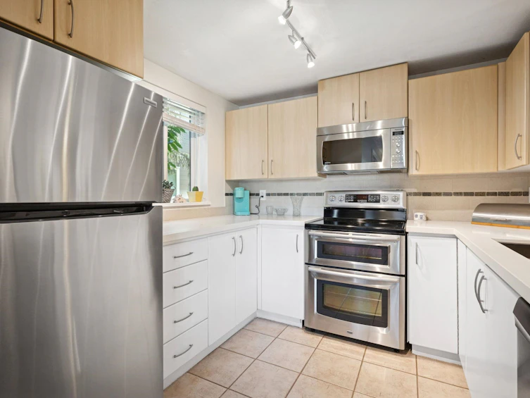 104-5700 Andrews Road, Richmond, BC, V7E 6N7 - 14