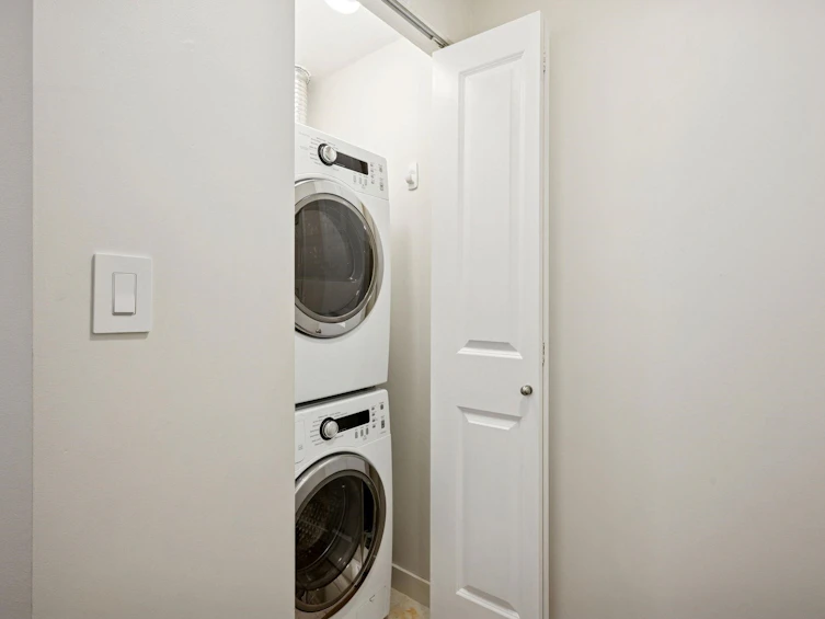 104-5700 Andrews Road, Richmond, BC, V7E 6N7 - 22