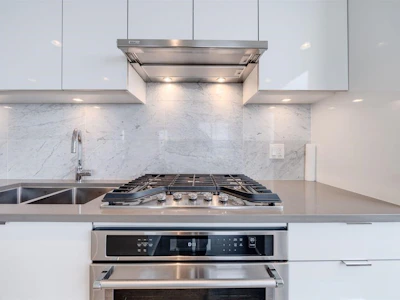 2807-5883 Barker Avenue - 4