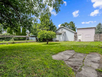 45948 Chesterfield Avenue - 2