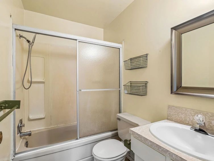 3740 Blundell Road, Richmond, BC, V7C 1G4 - 29