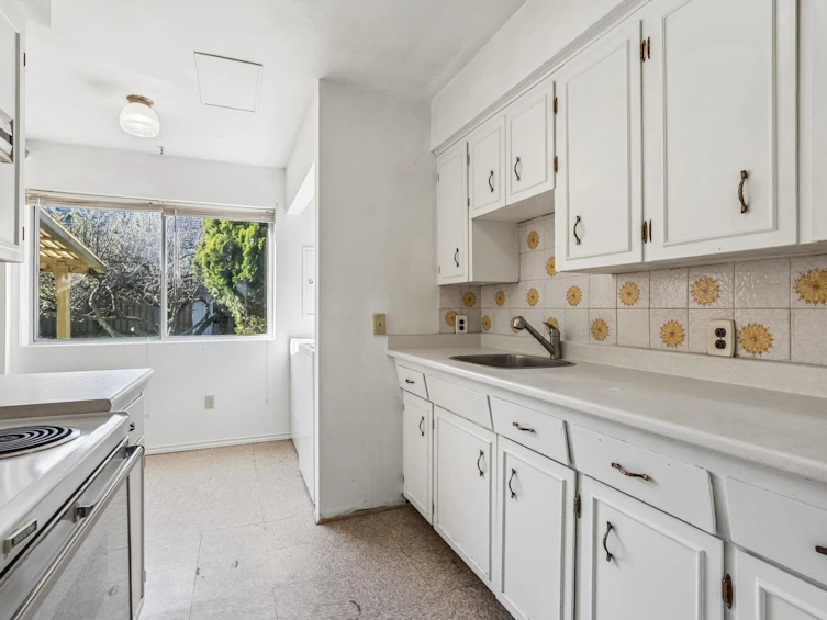 3740 Blundell Road, Richmond, BC, V7C 1G4 - 19