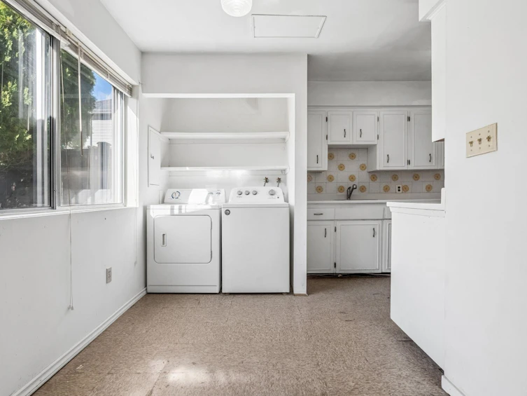 3740 Blundell Road, Richmond, BC, V7C 1G4 - 15