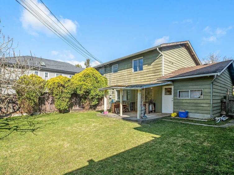 3740 Blundell Road, Richmond, BC, V7C 1G4 - 37