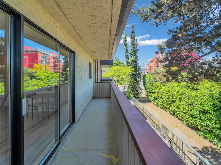 303-1296 W 70th Avenue, Vancouver, BC, V6P 2Y5 - 16
