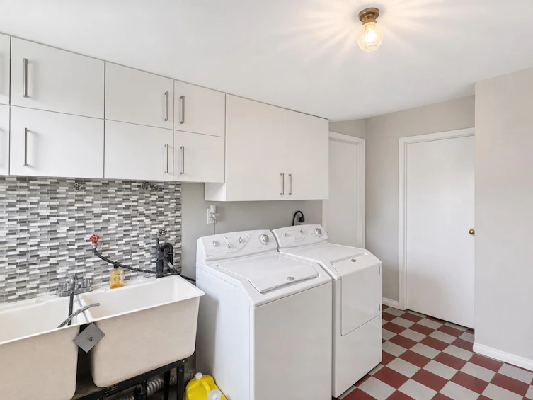 6072 Selma Avenue, Burnaby, BC, V5H 3R2 - 33
