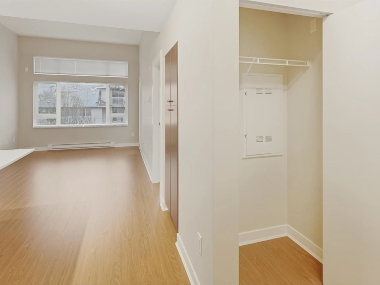 417-13740 75a Avenue, Surrey, BC, V3W 0E8 - 6