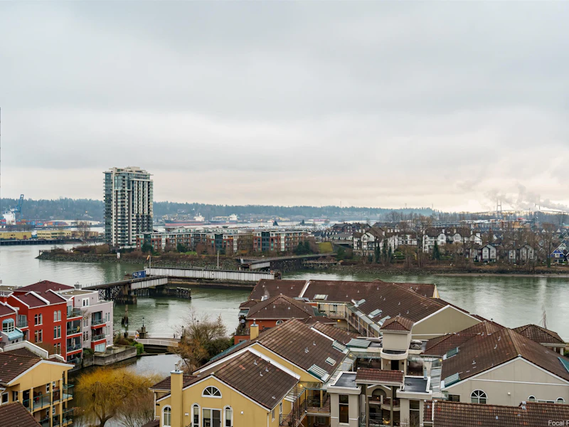 1102 - 1 Renaissance Square, New Westminster BC V3M 0B6