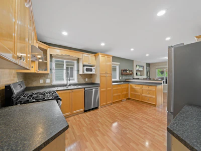 11597 240 Street - 5