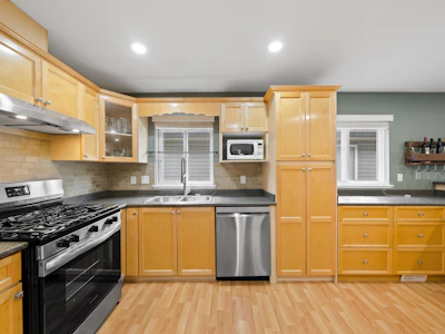 11597 240 Street - 5