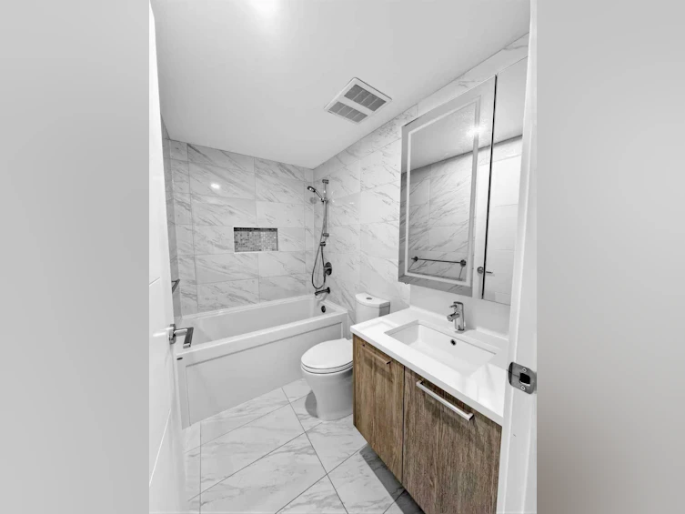 2404-6398 Silver Avenue, Burnaby, BC, V5H 0K7 - 8