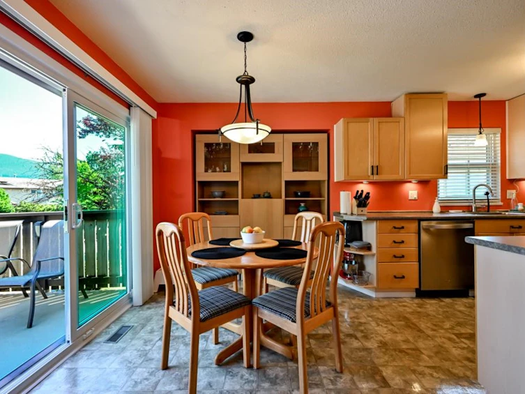 1173 Inlet Street, Coquitlam, BC, V3B 5Z8 - 10