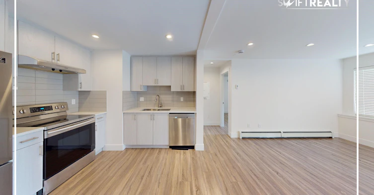 LL-819 Prospect Avenue, North Vancouver, BC, V7R 2M2 - 5