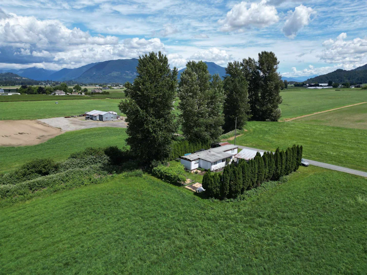 34561 Fore Road, Abbotsford, BC, V3G 1R6 - 3