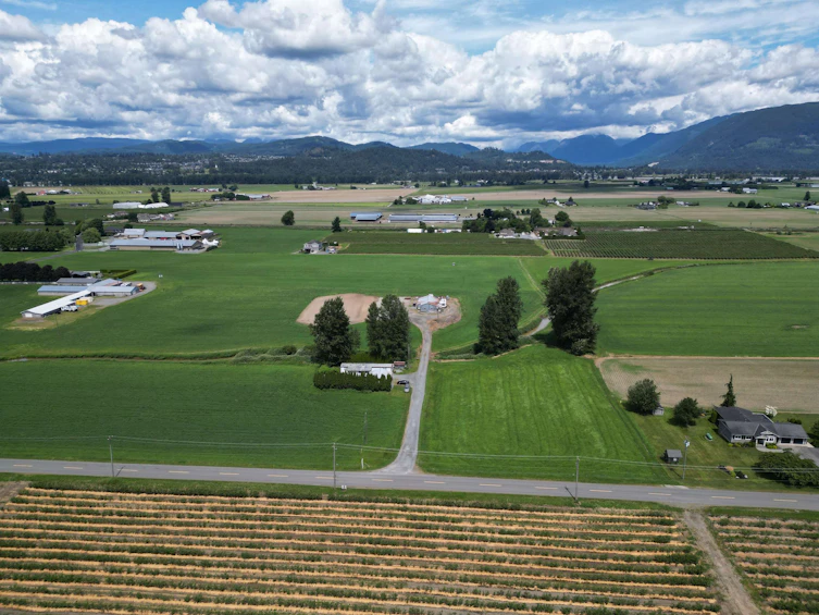 34561 Fore Road, Abbotsford, BC, V3G 1R6 - 31