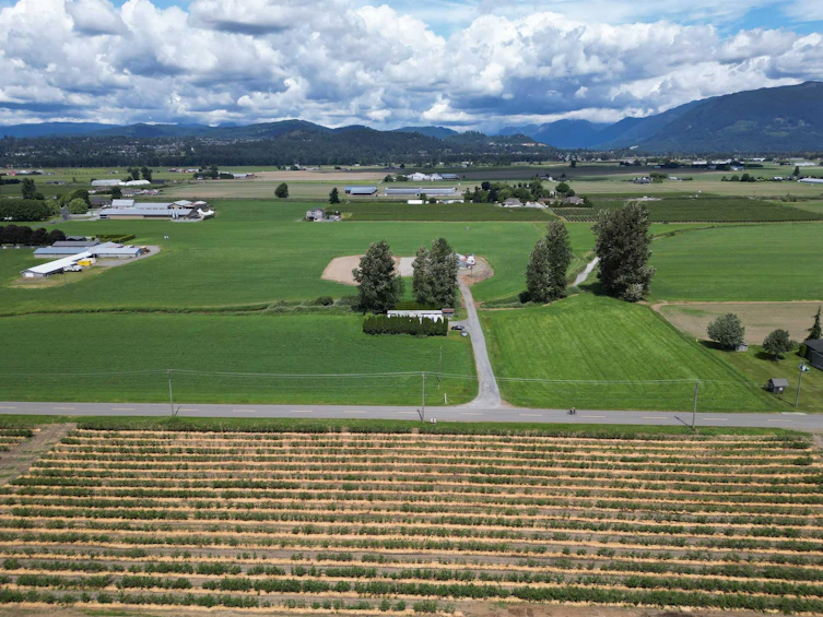 34561 Fore Road, Abbotsford, BC, V3G 1R6 - 29