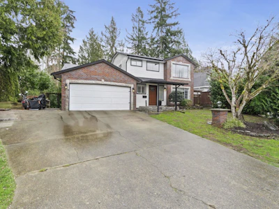 12326 234 Street - 3