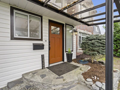 12326 234 Street - 2