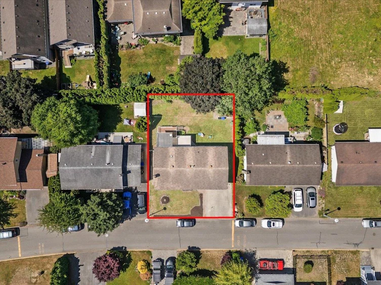 6161 Dundee Place, Chilliwack, BC, V2R 2H1 - 4