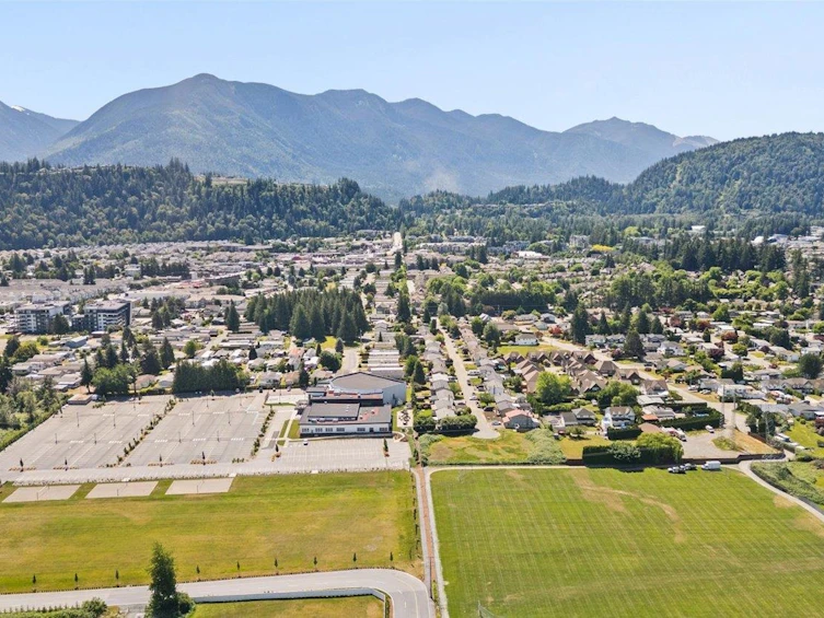 6161 Dundee Place, Chilliwack, BC, V2R 2H1 - 39