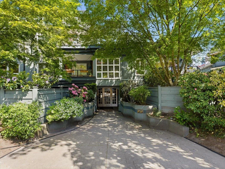 207-1925 W 2nd Avenue, Vancouver, BC, V6J 1J2 - 27