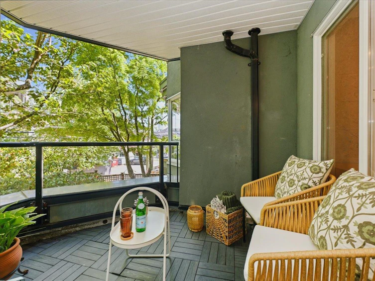 207-1925 W 2nd Avenue, Vancouver, BC, V6J 1J2 - 11
