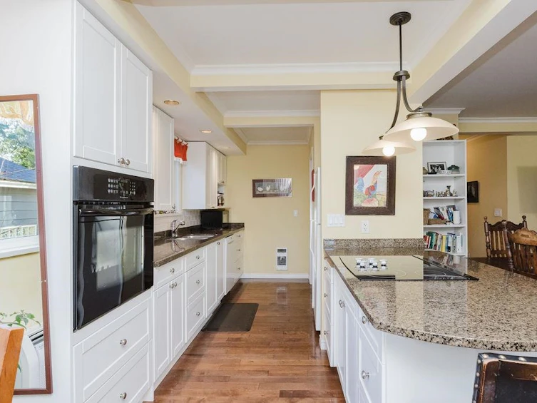 773 Franklin Road, Gibsons, BC, V0N 1V8 - 16