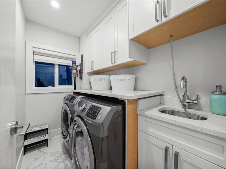 1041 Stewart Avenue, Coquitlam, BC, V3K 2N8 - 25