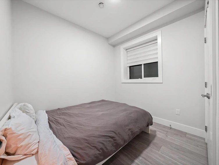1041 Stewart Avenue, Coquitlam, BC, V3K 2N8 - 31