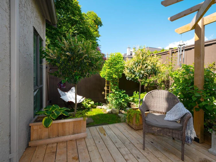10-230 W 14 Street, North Vancouver, BC, V7M 1P3 - 5