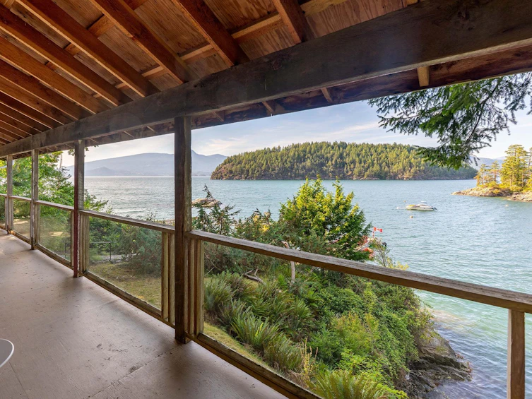 1558 Mount Gardner Road, Bowen Island, BC, V0N 1G2 - 8