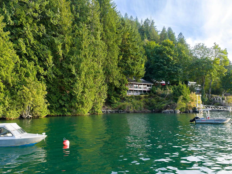 1558 Mount Gardner Road, Bowen Island, BC, V0N 1G2