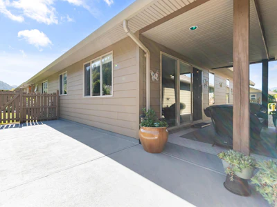 174-46000 Thomas Road - 4