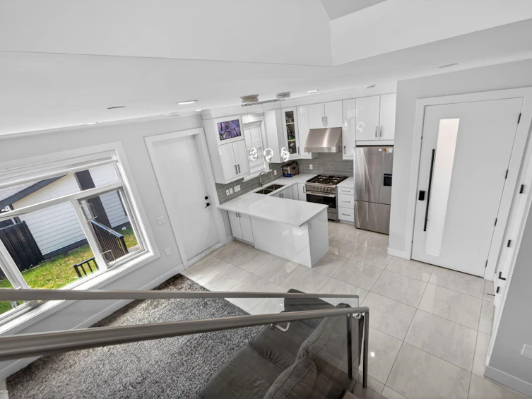6749 Knight Street, Vancouver, BC, V5P 2W4 - 14