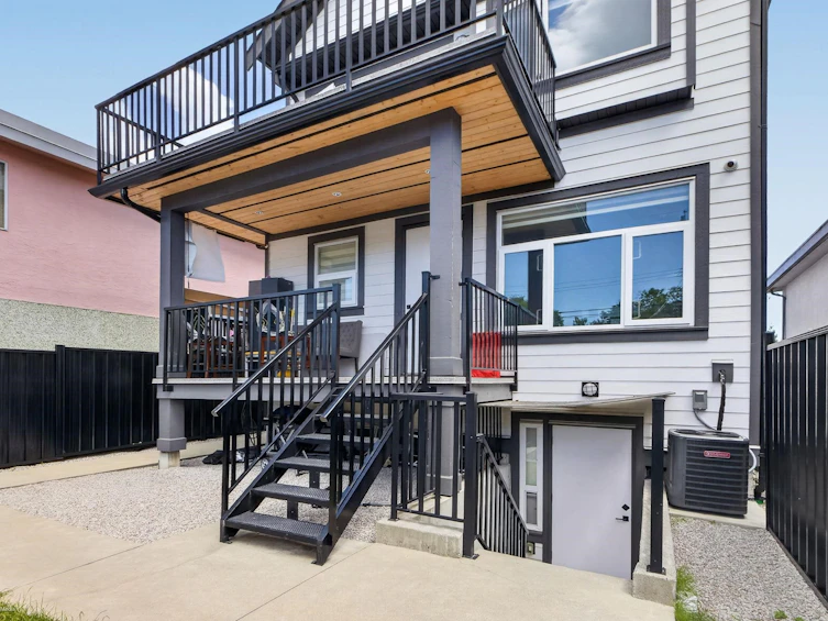 6749 Knight Street, Vancouver, BC, V5P 2W4 - 30
