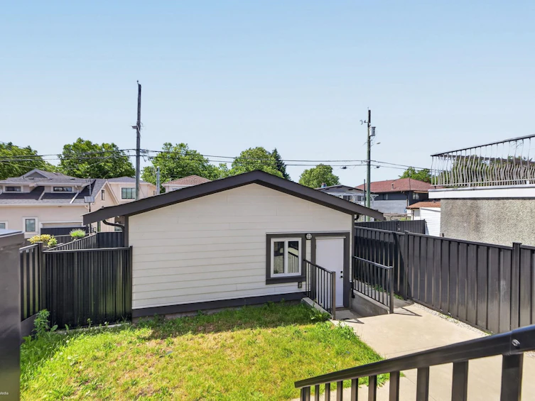 6749 Knight Street, Vancouver, BC, V5P 2W4 - 13