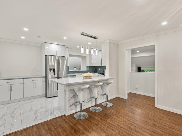 12403 Laity Street, Maple Ridge, BC, V2X 5B4 - 12