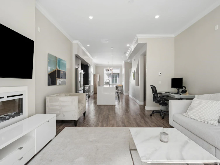 16-2528 156 Street, Surrey, BC, V4P 0E7