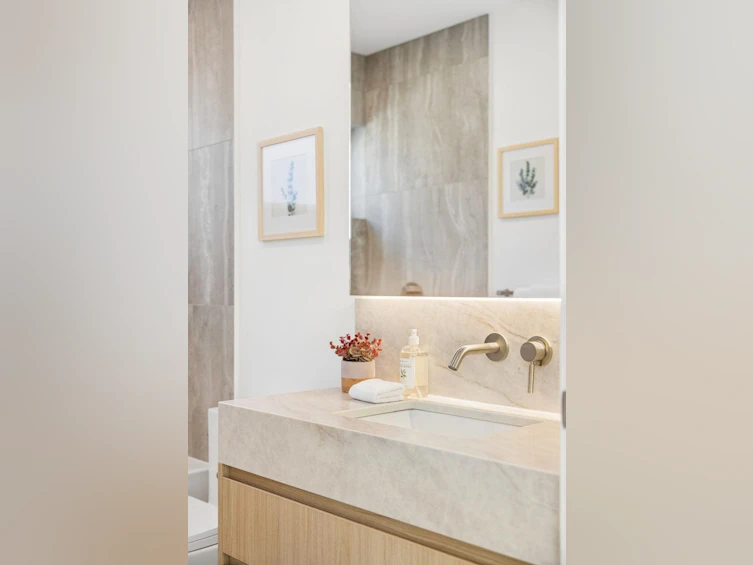 1-6040 Larch Street, Vancouver, BC, V6M 4E4 - 28
