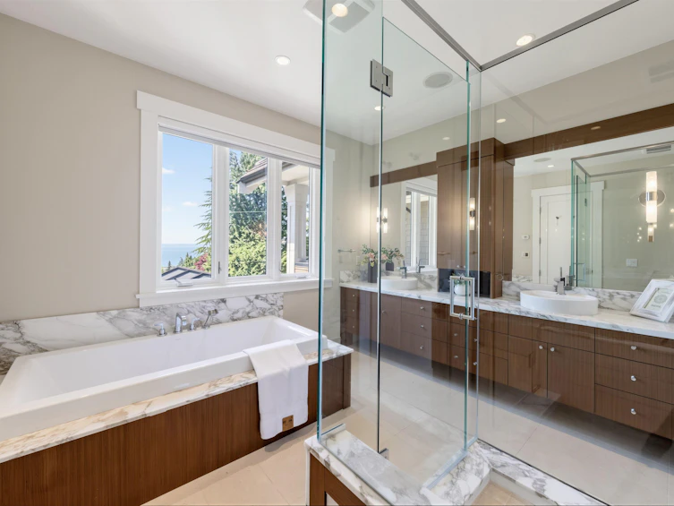 2645 Rosebery Avenue, West Vancouver, BC, V7V 3A3 - 20