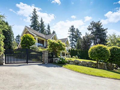 2645 Rosebery Avenue - 2