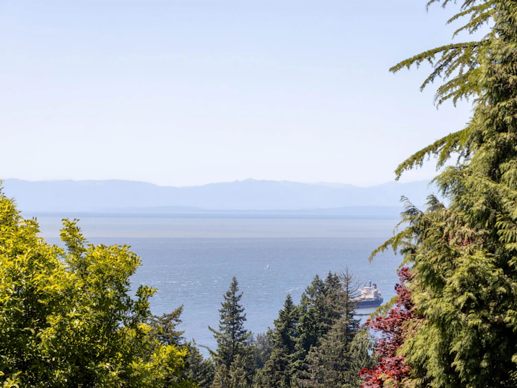 2645 Rosebery Avenue, West Vancouver, BC, V7V 3A3 - 39